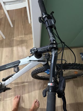 Bicicleta Montaña Racing 100%