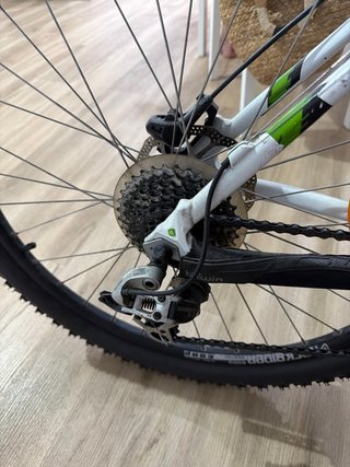 Bicicleta Montaña Racing 100%