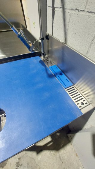 Mesa de preparación para pescadería