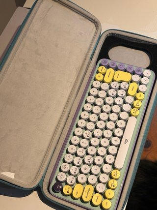 Teclado Logitech Pop Keys Violeta y Amarillo