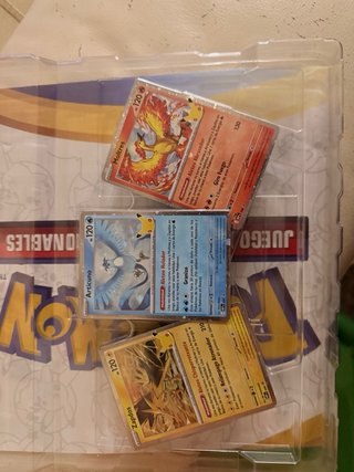 Cartas Pokémon Moltres, Articuno, Zapdos POSTER