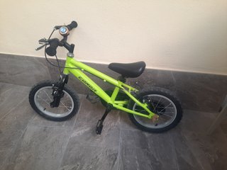 Bicicleta infantil verde