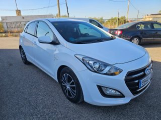 Hyundai i30 2016