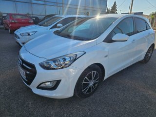 Hyundai i30 2016