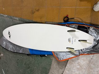 Tabla de surf BIC 6'7