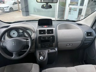 ✅️Peugeot Expert 9 plazas 2012✅️