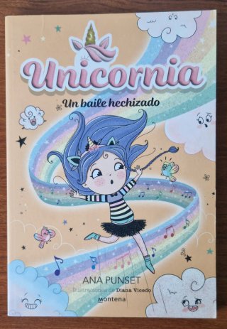 Libro Unicornia