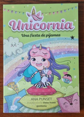 Libro Unicornia