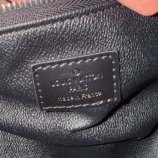 Neceser Louis Vuitton Dopp Kit Monogram Eclipse