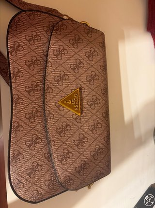 Bolso Guess Marrón