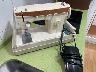 Máquina de Coser Singer Fashion 368