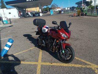 Yamaha FZ6 S2 Roja