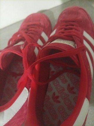 Zapatillas Adidas Handball Spezial Rojas