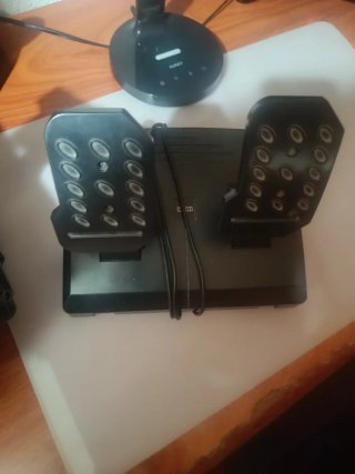 Volante Logitech PS4/PS3 con Pedales
