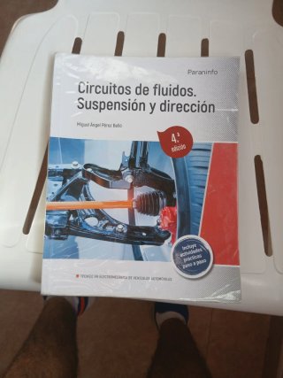 Libros primero de electromecanica grado medio