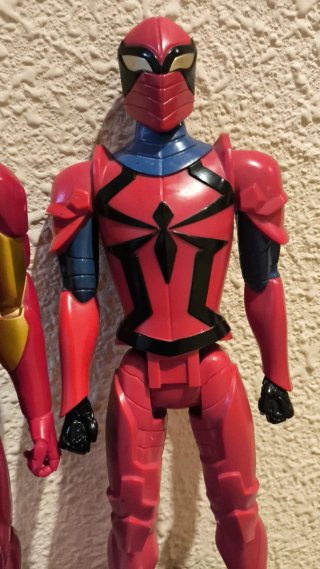 2 Figuras Marvel SPIDER KNIGHT Y IRONMAN