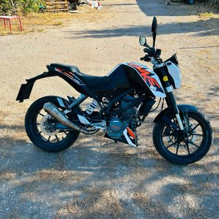 KTM Duke 125
