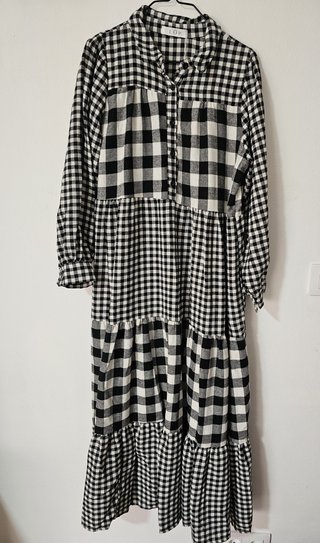 Vestido midi de algodón de la marca LÖP