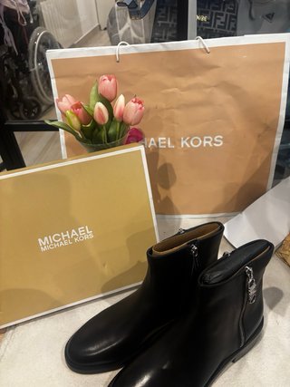 Zapatos Michael Kors y Desigual NUEVOS ORIGINALES