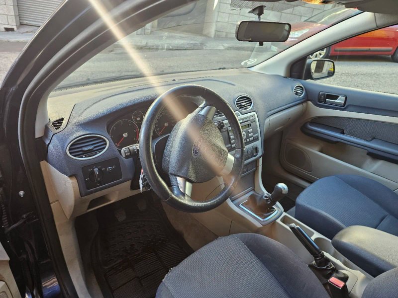 Ford Focus 2006, foto 6