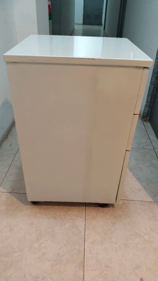 Cajonera Metálica Blanca con 3 Cajones