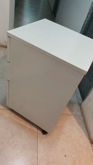 Cajonera Metálica Blanca con 3 Cajones