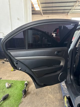 PUERTA TRASERA IZQUIERDA Chevrolet Epica (2006->)