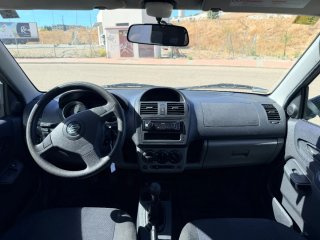 Suzuki Ignis 2004