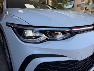 Volkswagen Golf 2023 GTI - 43.000 km Garantia