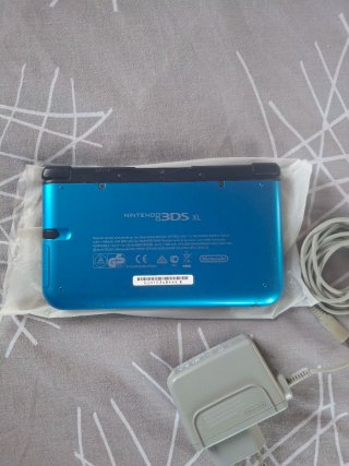 Nintendo 3DS XL + Pokémon Cristal de Regalo!!