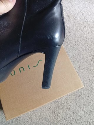 Botines piel Unisa negros