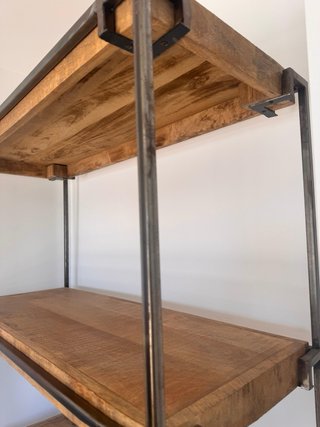 Preciosa Estantería Madera y Metal