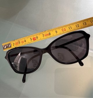 Chanel Gafas de Sol Vintage Negras Mujer