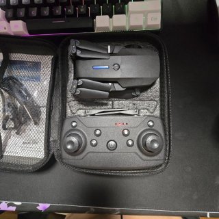 Mini Dron Plegable E88 Pro con Estuche*NUEVO*