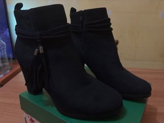 Botines Negros de Antelina Talla 39