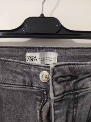 Zara Vaqueros Grises Talla 38