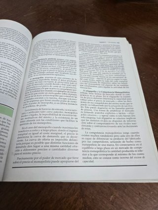 Introducción a la economía para turismo UNED