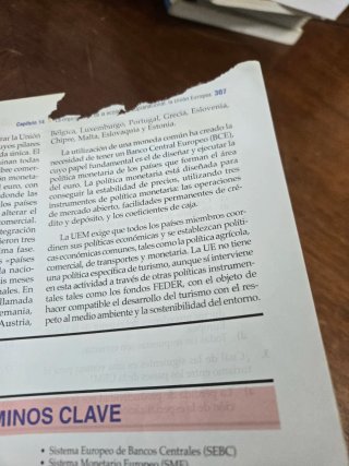 Introducción a la economía para turismo UNED