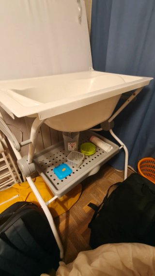 Cambiador con Bañera para Bebé