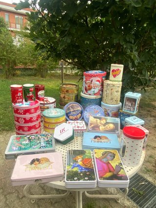 Lotto Scatole Latta Vintage Fiorucci e Altre