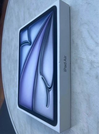 iPad Air 11 - inch (M3) WI-FI