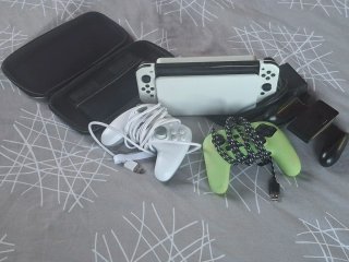 Nintendo Switch OLED + REGALOS!!