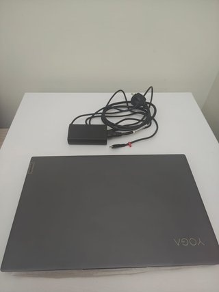 Lenovo Yoga Slim 7 Full HD