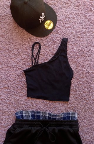 Top streetwear negro
