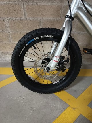 Bicicleta Infantil Commencal Ramones 16