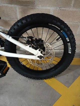Bicicleta Infantil Commencal Ramones 16