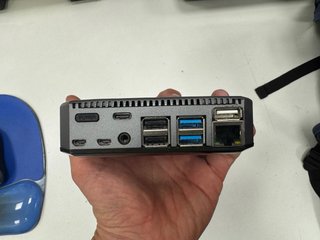 Raspberry Pi 4 4GB Carcasa Argon One