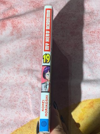 BNHA / MHA. Manga Vol. 19, perfecto estado.