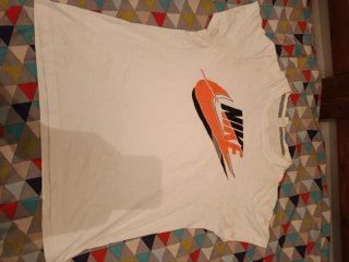 Camiseta Nike Logo Swoosh Naranja
