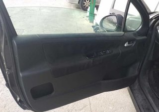 Paragolpes trasero peugeot 368633 207 x-line